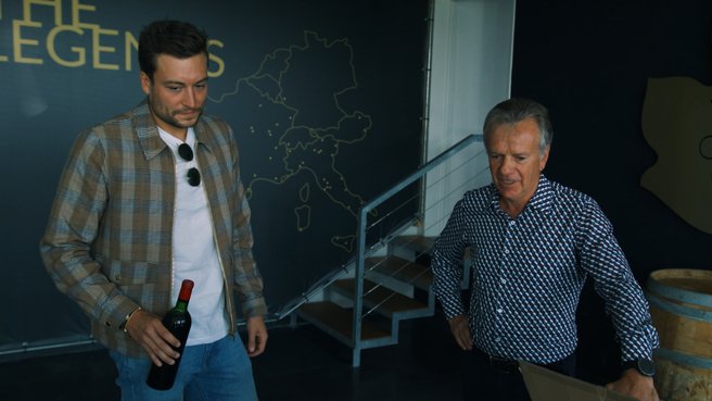 Drama voor Viktor Verhulst: dure wijncollectie blijkt “goed voor glascontainter"