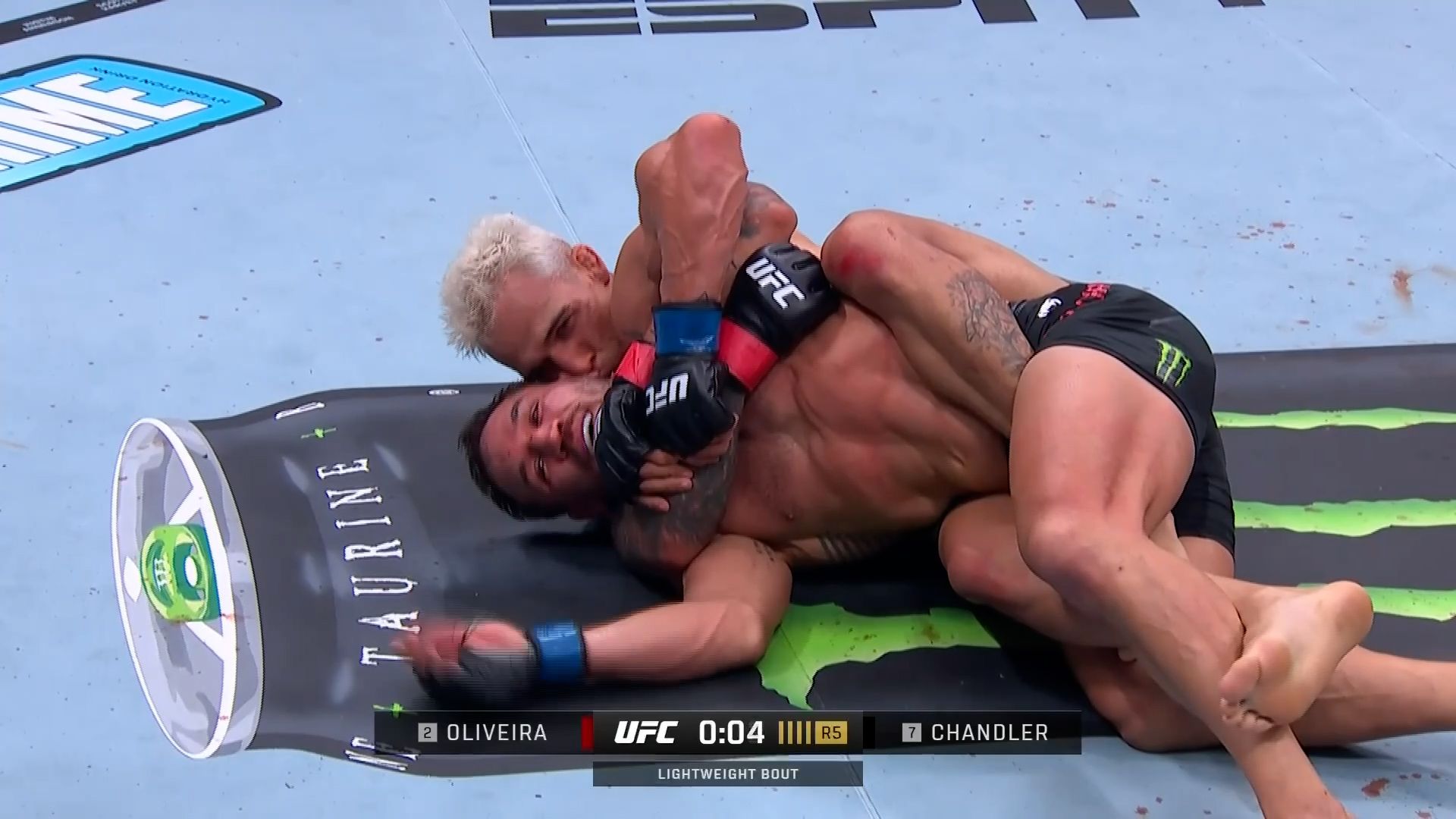 UFC 309: Charles Oliveira vs Michael Chandler