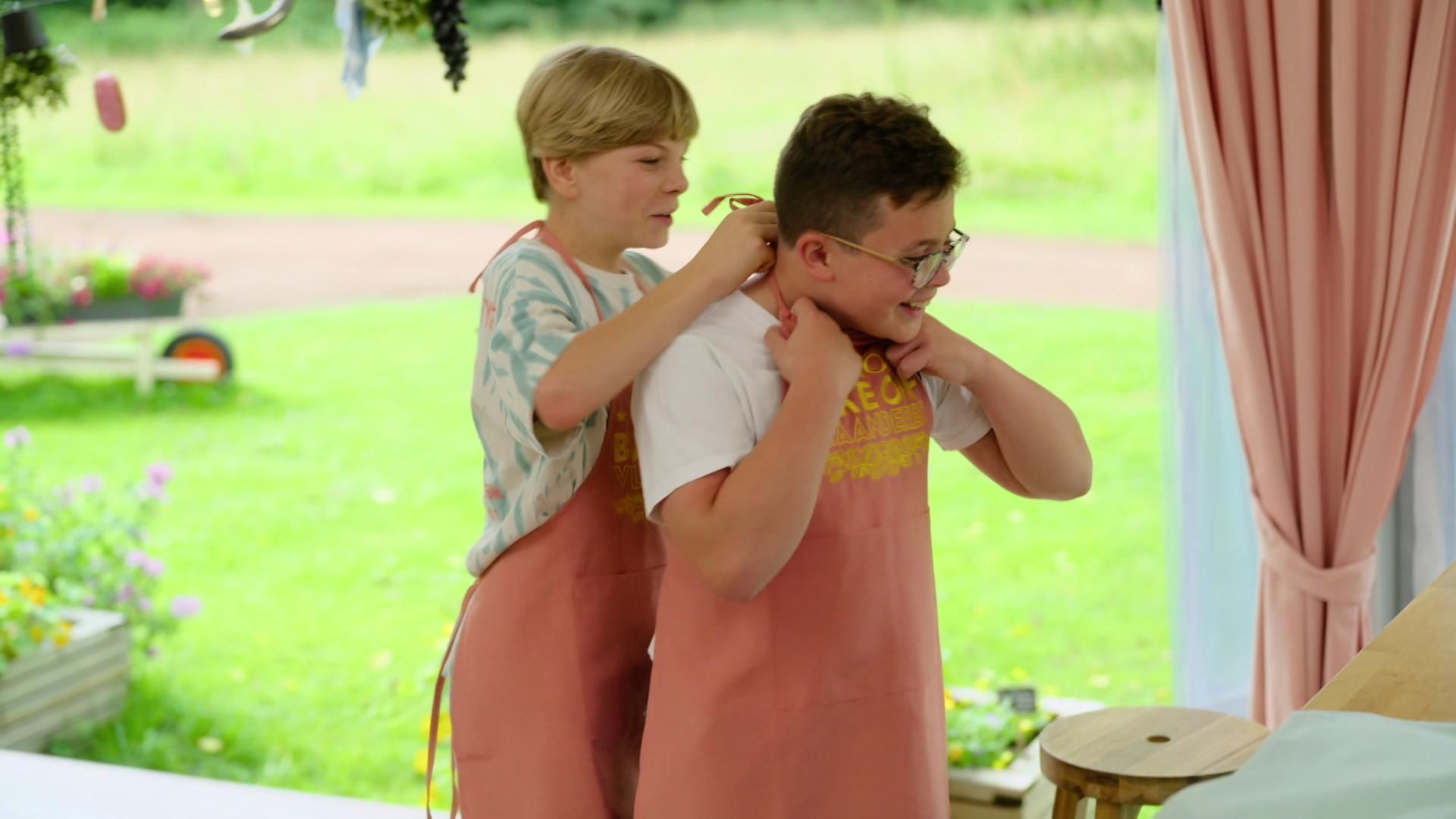 De juniors ontdekken de legendarische baktent: "Een plek waar elke jonge bakker van droomt!"