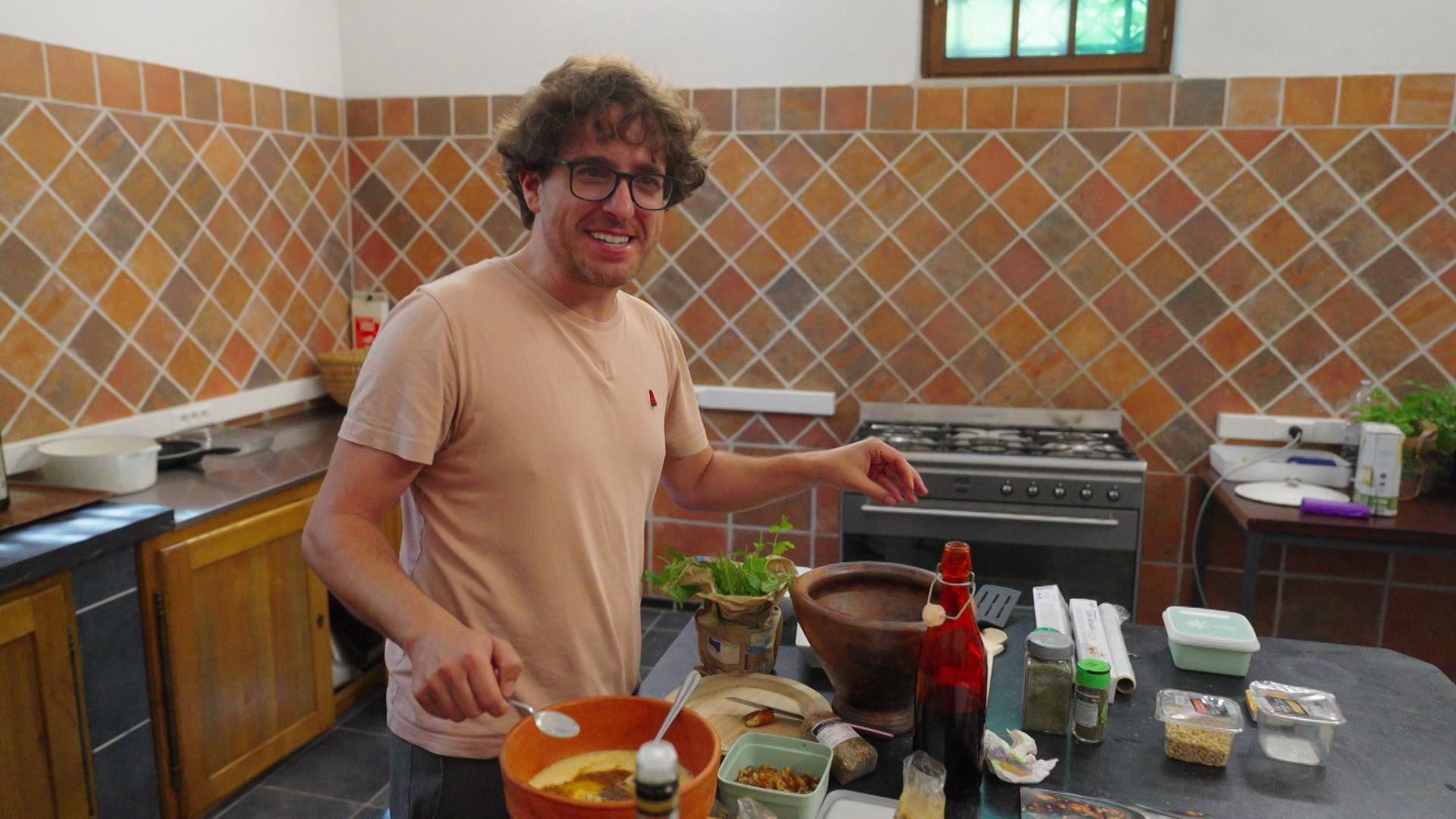 Komen Eten bij Nonkels - S2 - Aflevering 2