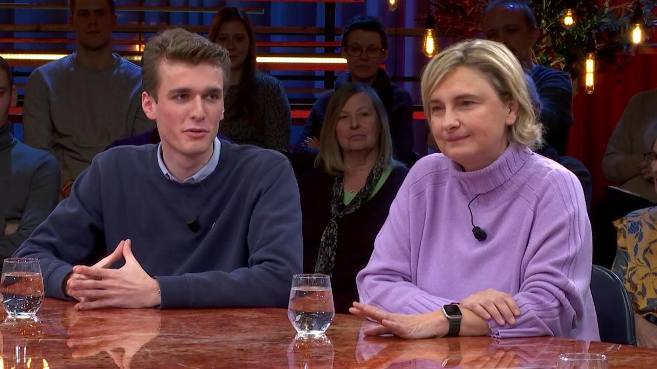 De Tafel van Vier - S2 - Aflevering 1
