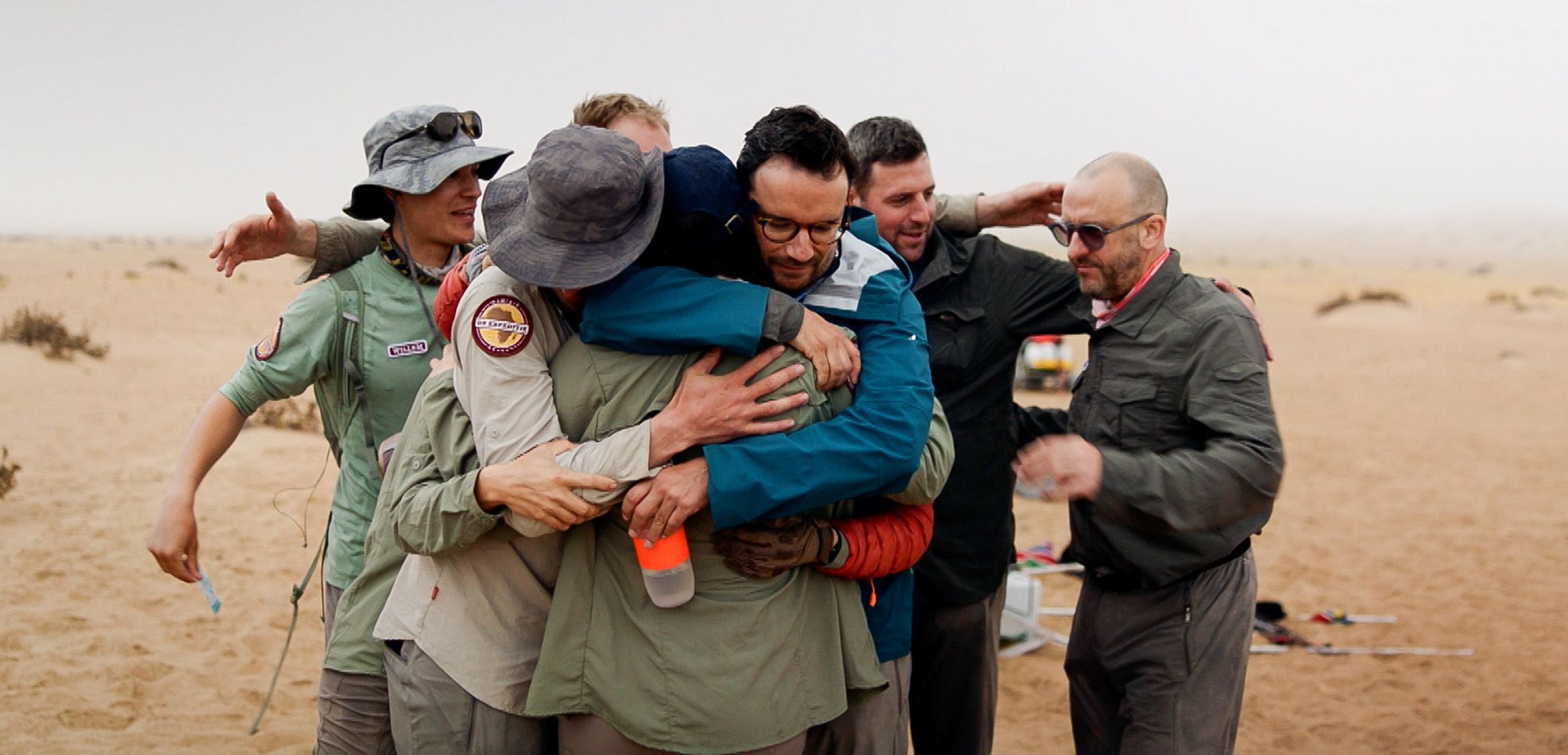 Flo verlaat De Expeditie: Namibië: "Trots op jou"