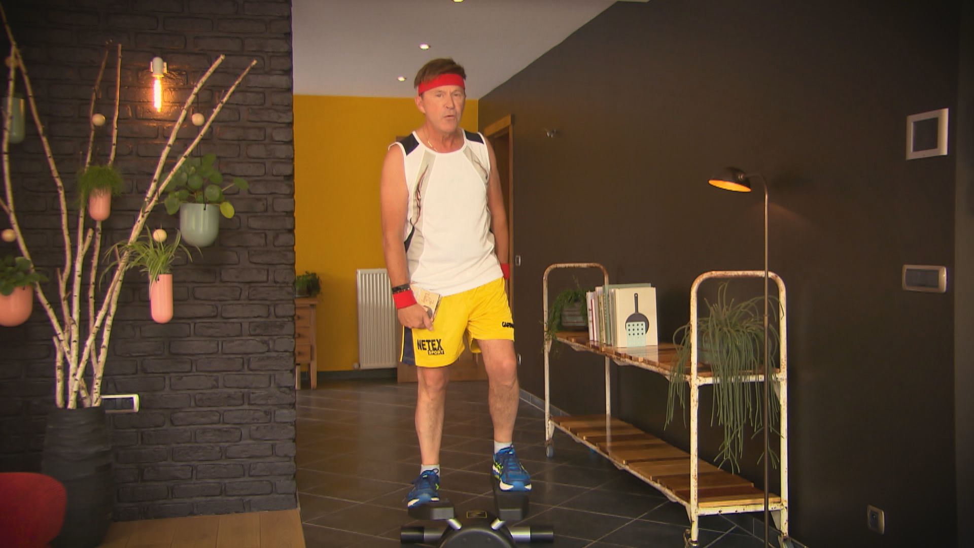 De leukste vraag uit aflevering 19: Een sportieve Jo Vally