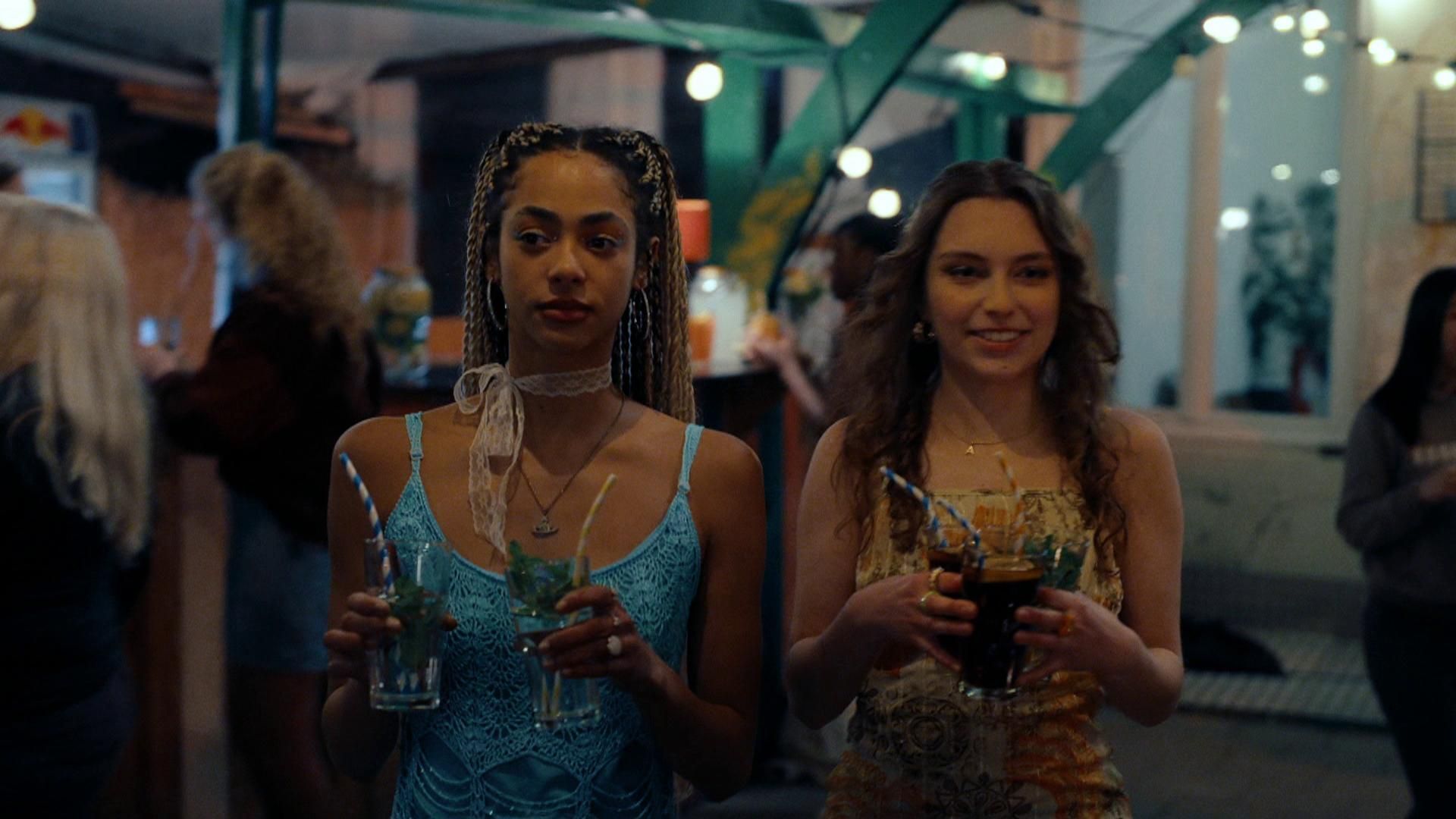 wtFOCK: Ada - Compil - S1 - Aflevering 10