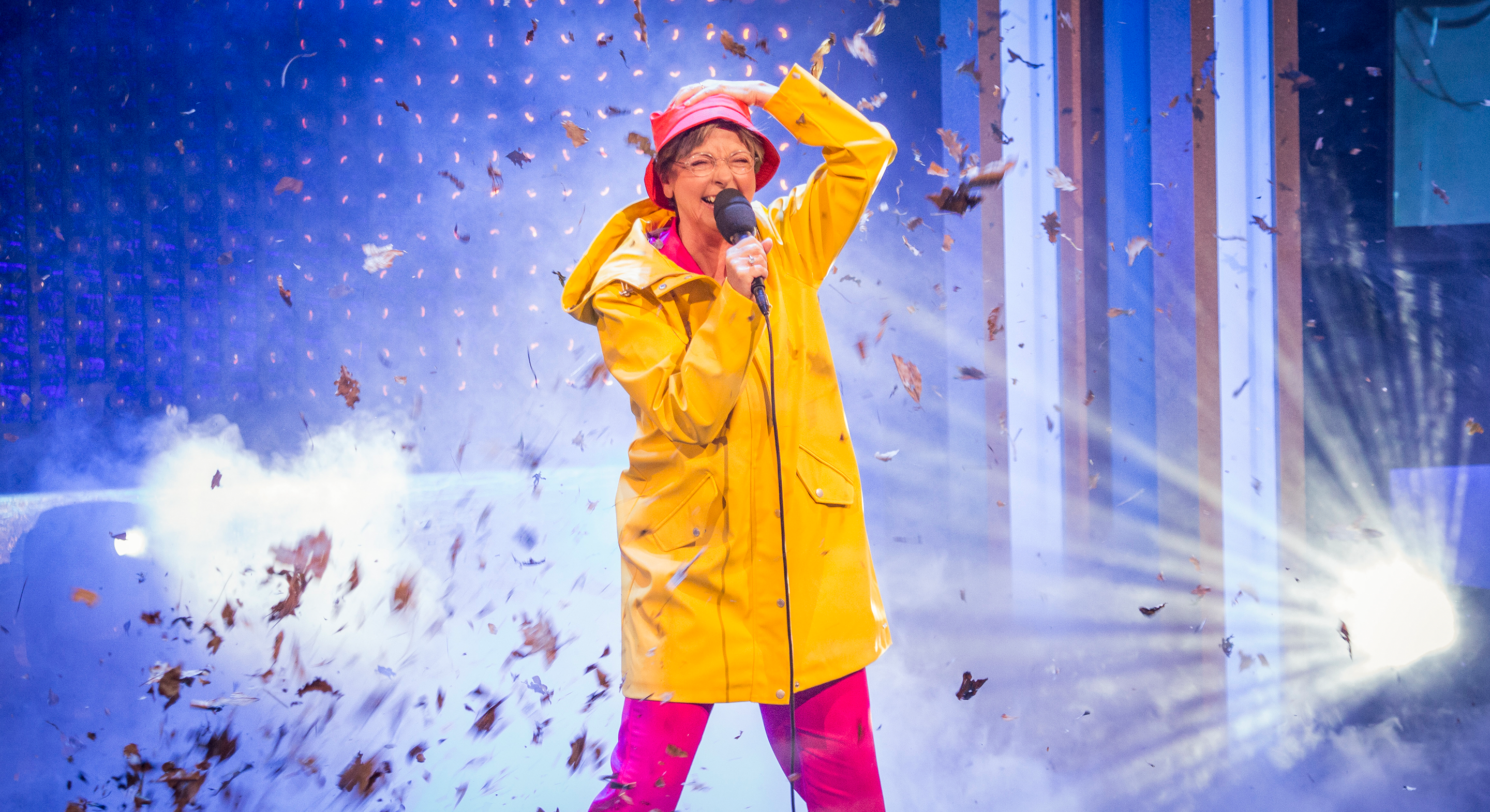 Zo zag je Ingeborg nog nooit haar grootste hit 'Door de wind' zingen 