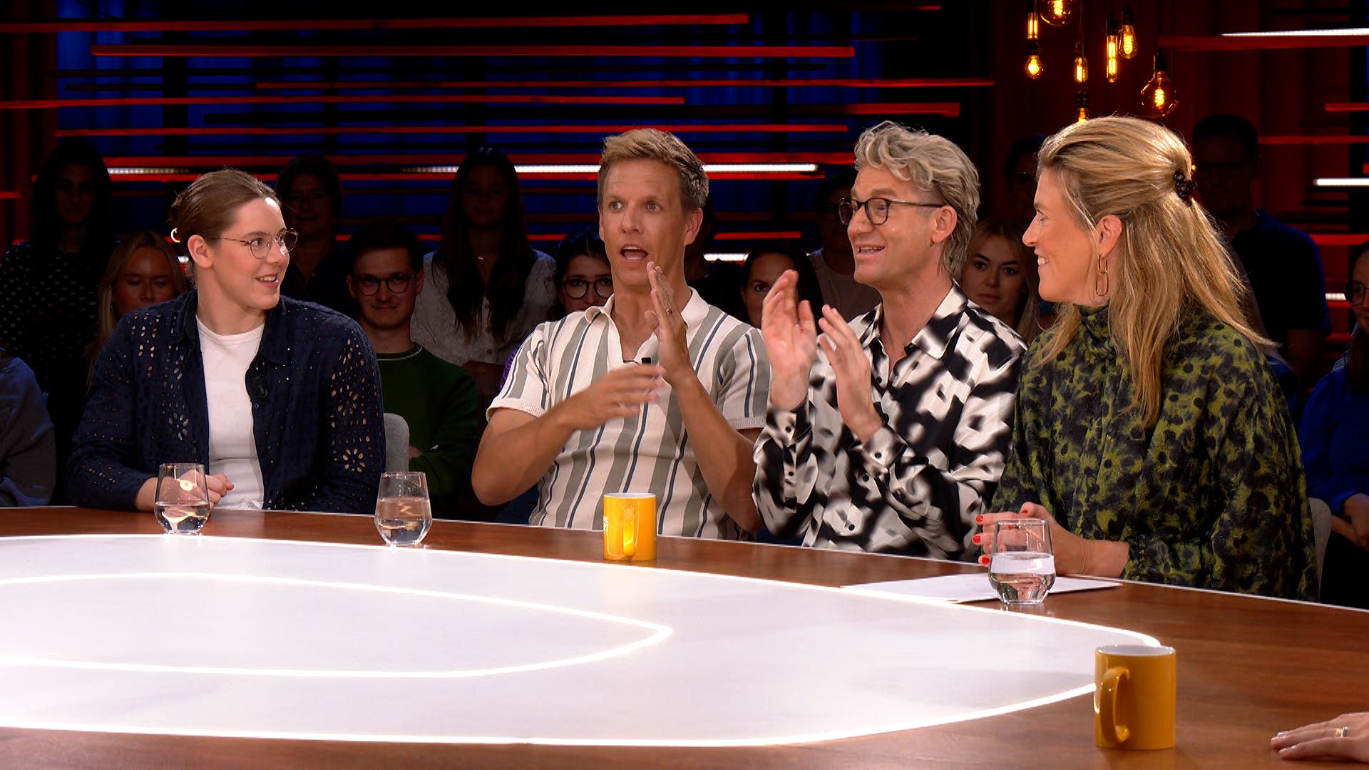 James Cooke: "Ik heb voor de allereerste keer ooit een dickpick gekregen"