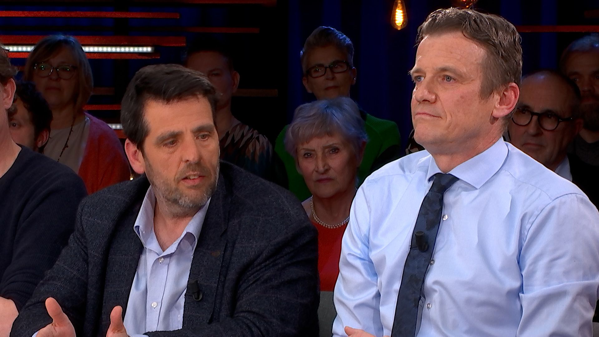 Journalist Joris Van Der Aa haalt uit naar Van Tigchelt na foltering in Antwerpse gevangenis: "Hier kan je geen uitleg voor geven"