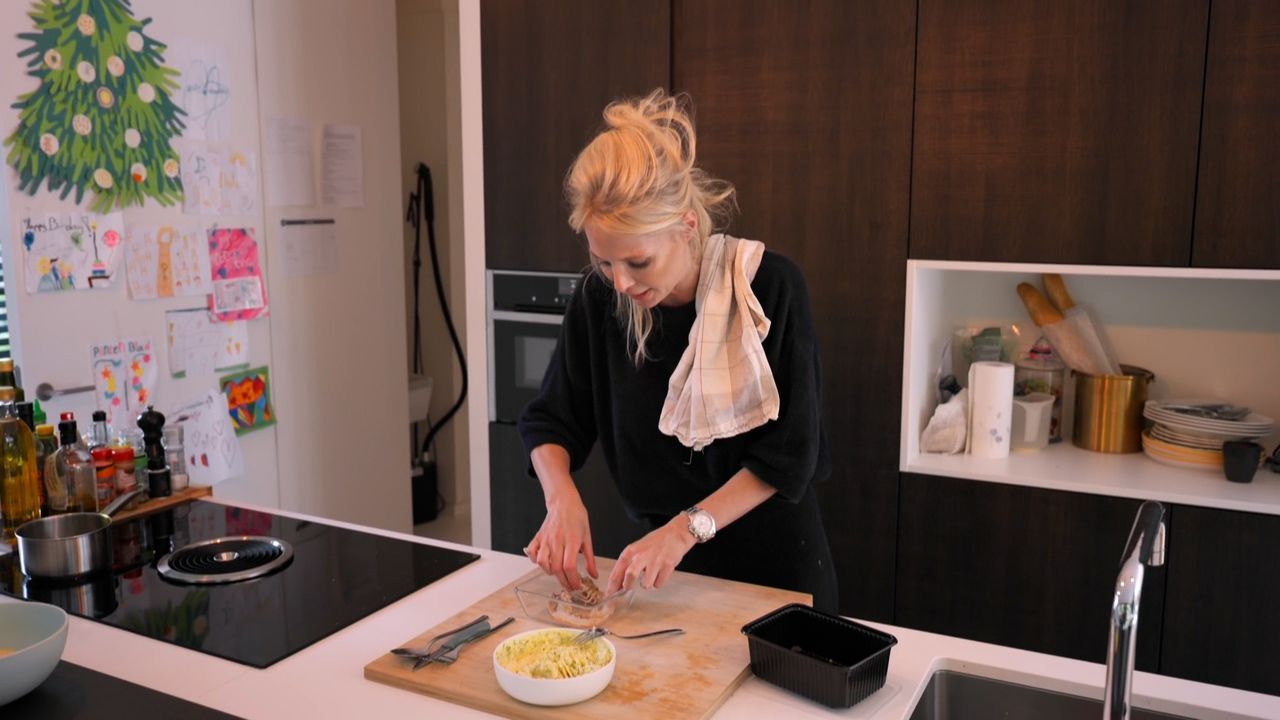 Komen Eten bij De Zussen Coorevits - S21 - Aflevering 17