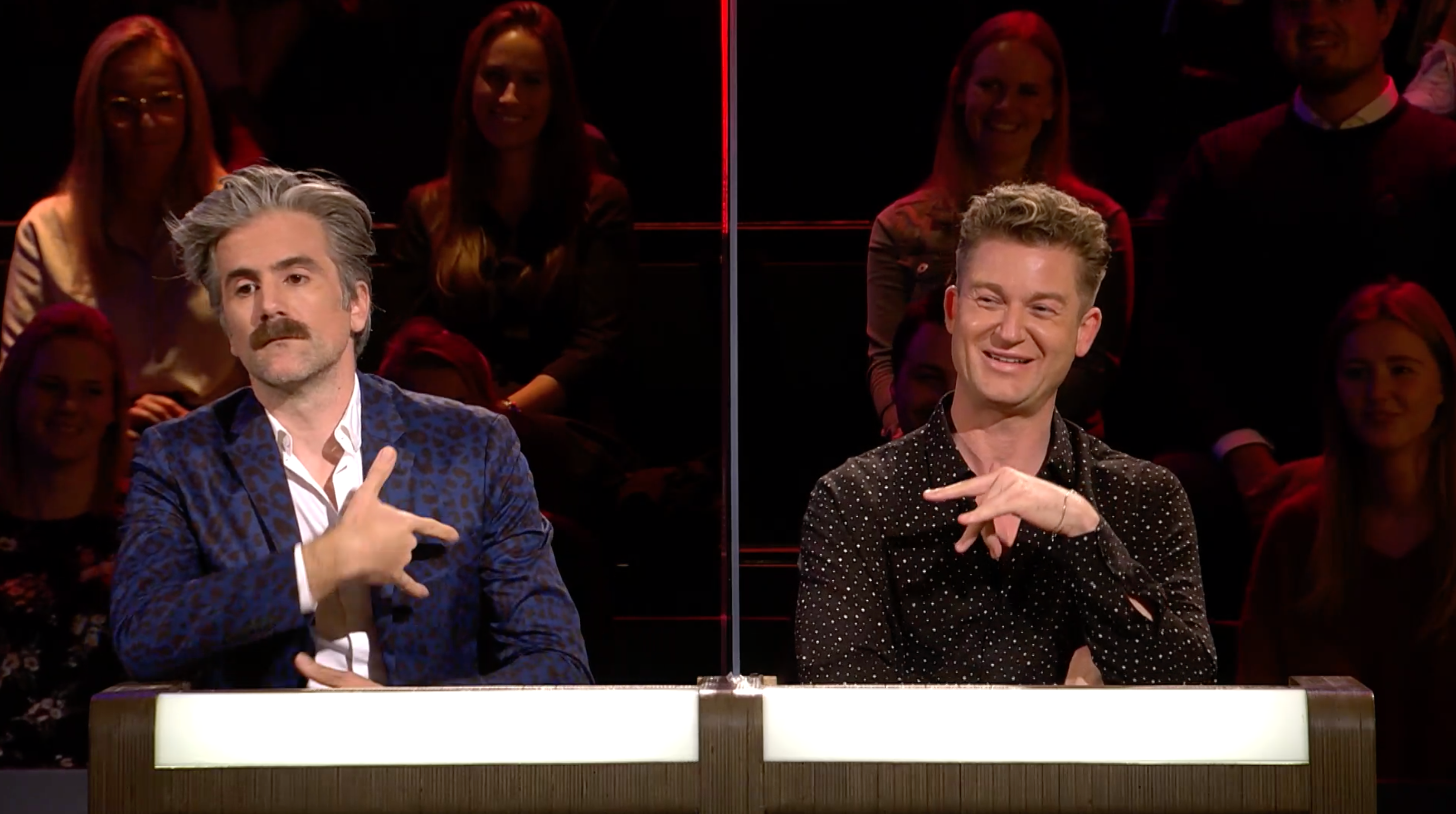 Jeroom en Jani in de jury: "Double J zeggen ze dan in raptaal"