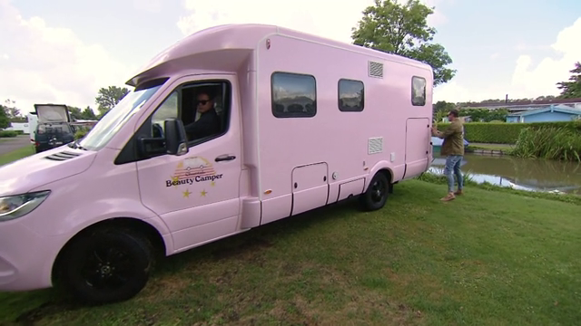 Chantals Beauty Camper - S1 - Aflevering 6