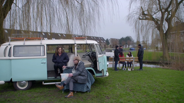 Kinderen kopen een huis - S1 - Aflevering 2
