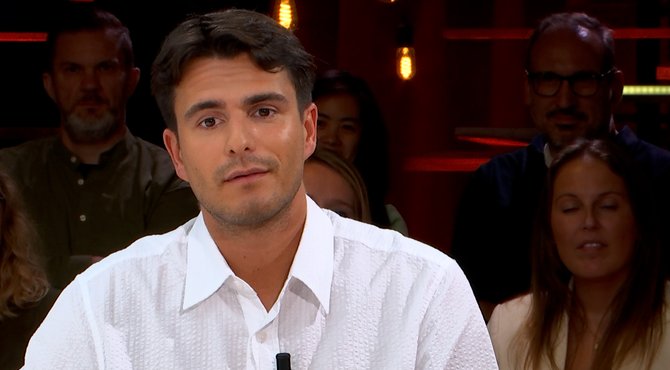Rousseau maakt belofte in De Tafel: "Tot de verkiezingen drink ik geen alcohol"