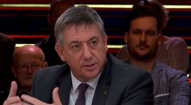 Jan Jambon: “Vlaams Belang heeft huiswerk te doen als ze willen regeren”