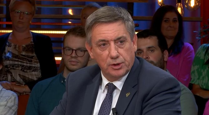 Jan Jambon over Septemberverklaring: "Het was een dieptepunt in mijn loopbaan"