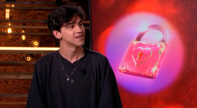 Zoon Tine Embrechts gestopt met studies voor carrière: “Thuis discussies gehad”