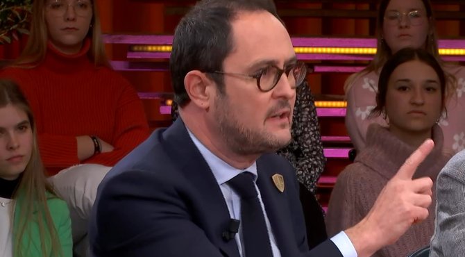 Van Quickenborne: “In elke provincie 1 gevangenis en vul aan met detentiehuizen”