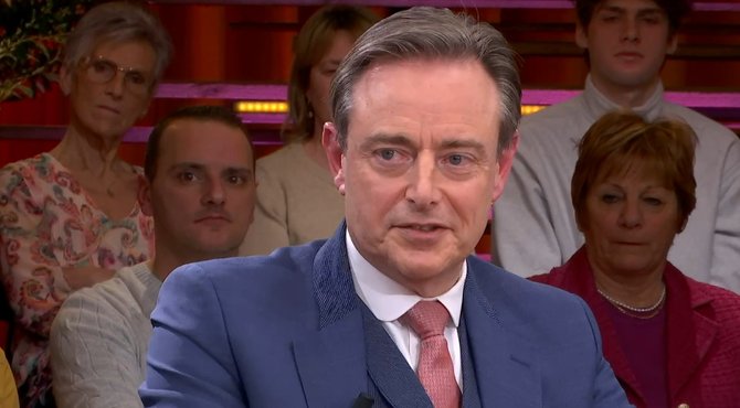 Bart De Wever:"Ik blijf graag burgemeester, ik zie graag verandering in de stad"