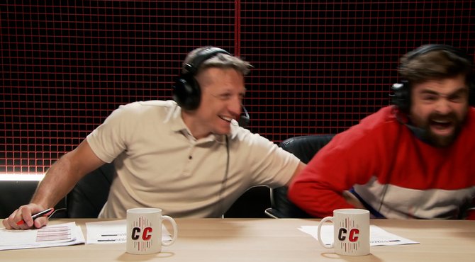 Geen bal is meer veilig in De Container Cup! En dat mag je letterlijk nemen...