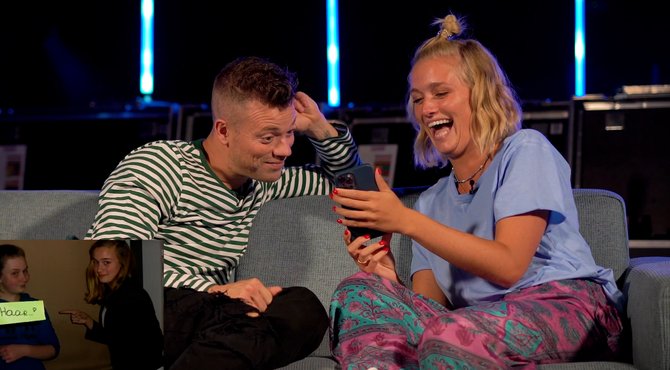 Julie Vermeire maakte als kind een hilarische videoclip op 'Ik neem je mee'!