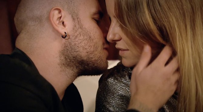 Ook Ivan scoort passionele kus met Elke: "Ik ben onverwacht verliefd geworden"