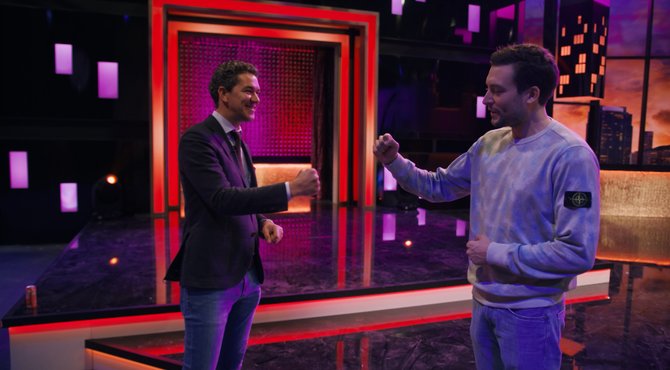 Carlo Bonte helpt Viktor Verhulst met benefietveiling: "Tussen 6 en 10k waard"