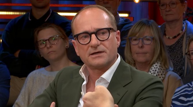 Weyts over slechte leesvaardigheid kinderen: "Ook ouders hebben er schuld aan"