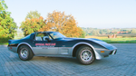 Exclusieve Corvette uit 1978 verleidt Emely tot testrit