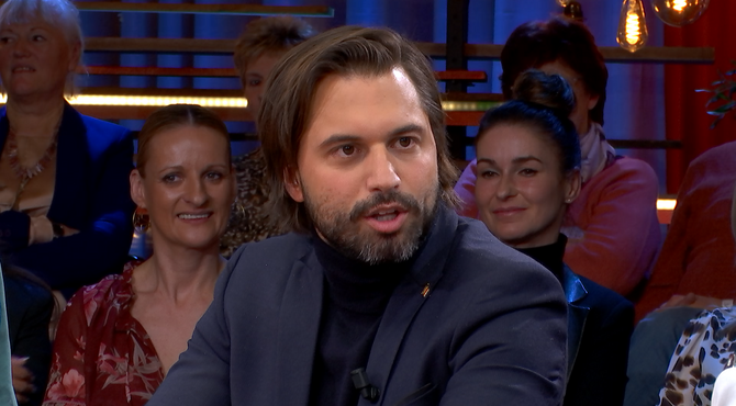 Bouchez over premierschap: "Als partijleider is het een logische volgende stap"