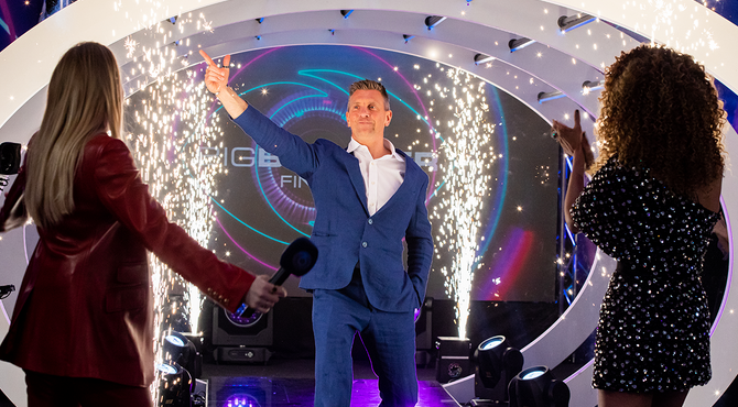 Bart wint als eerste Vlaming Big Brother 2023 en gaat naar huis met €73.388