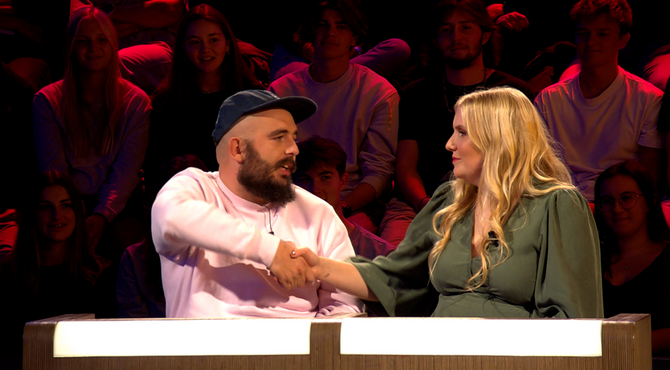 Rivalen in De Allerslimste Mens ter Wereld: "Wij mogen niet met elkaar praten"